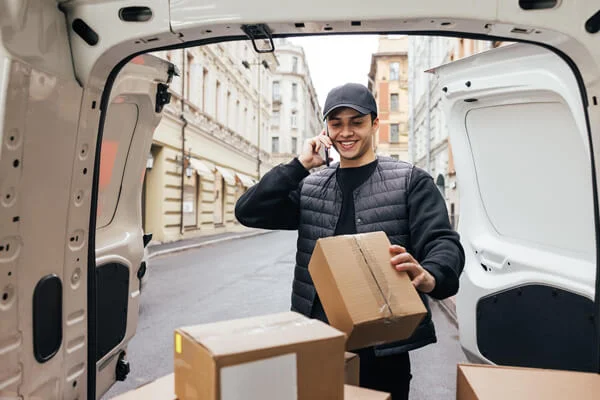 Parcel Delivery Image